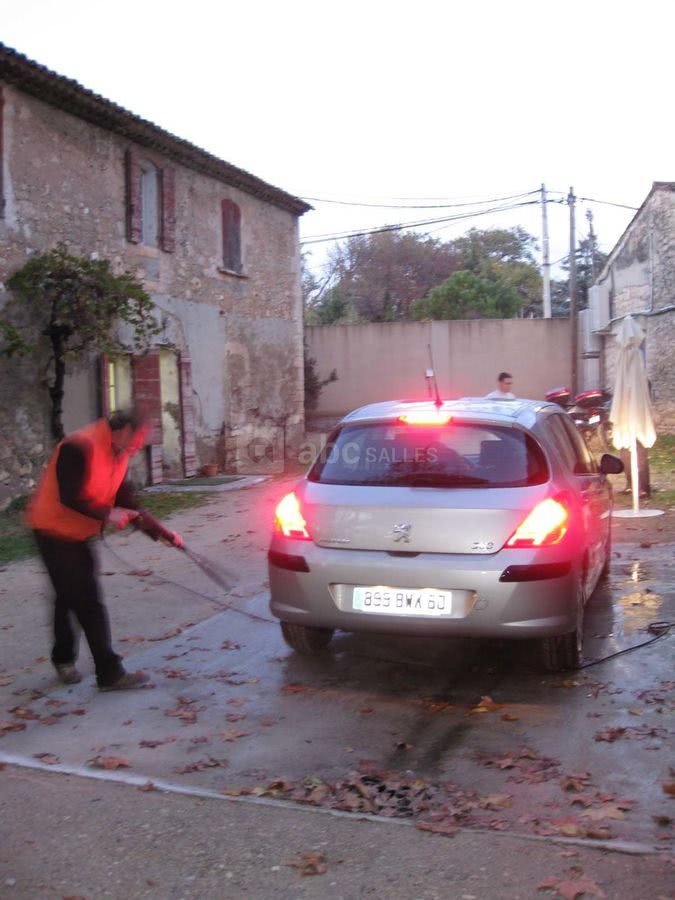 Poste lavage vehicules