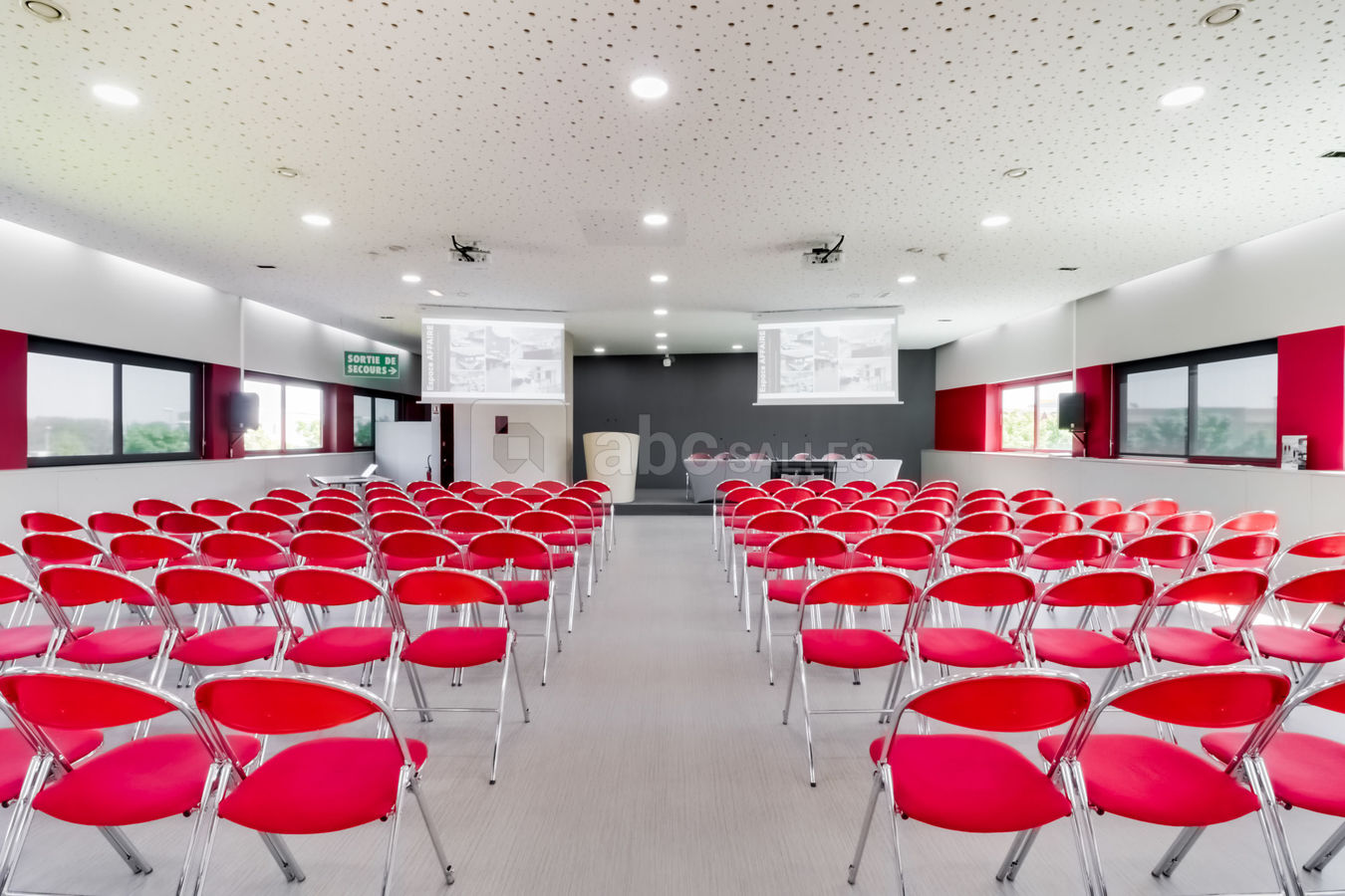 Conférence 160 personnes