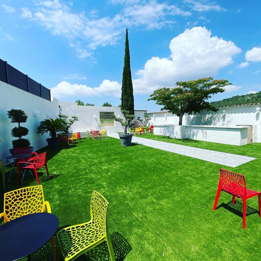 Nouveau patio extérieur