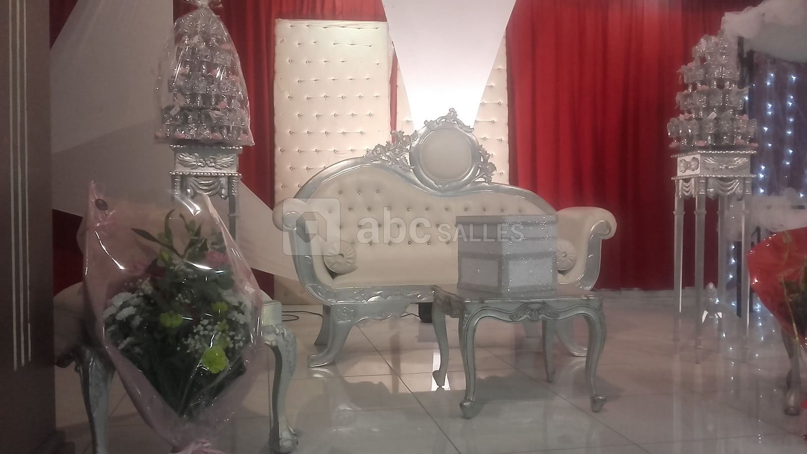 TRONE