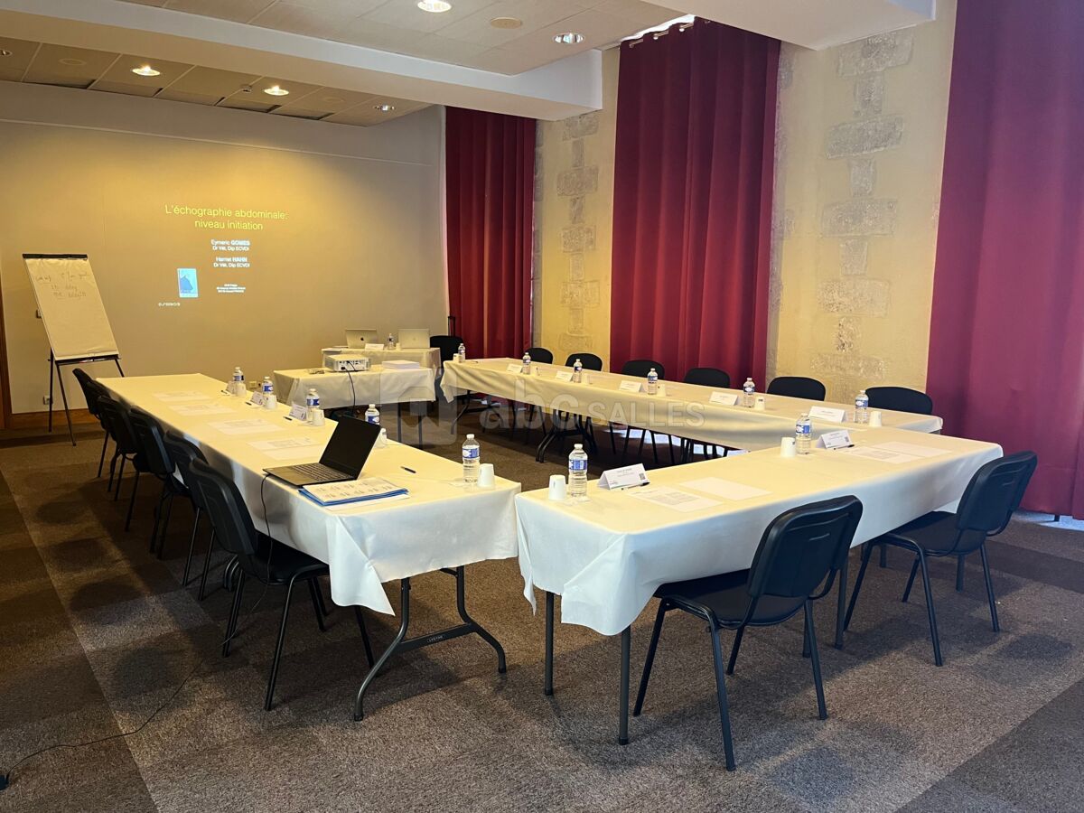 Salle St Etienne 2
