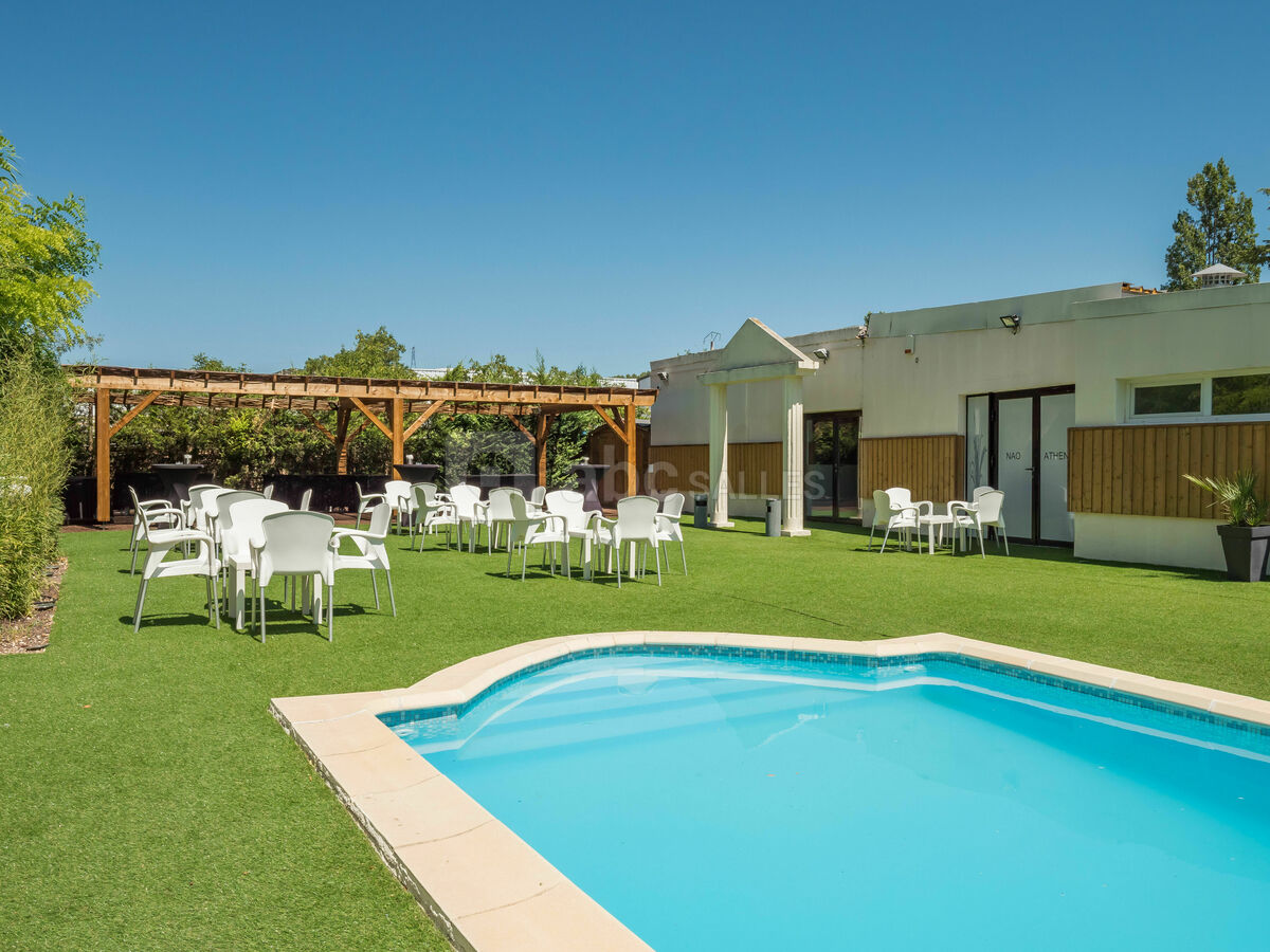 Nao Athéna - Roquevaire