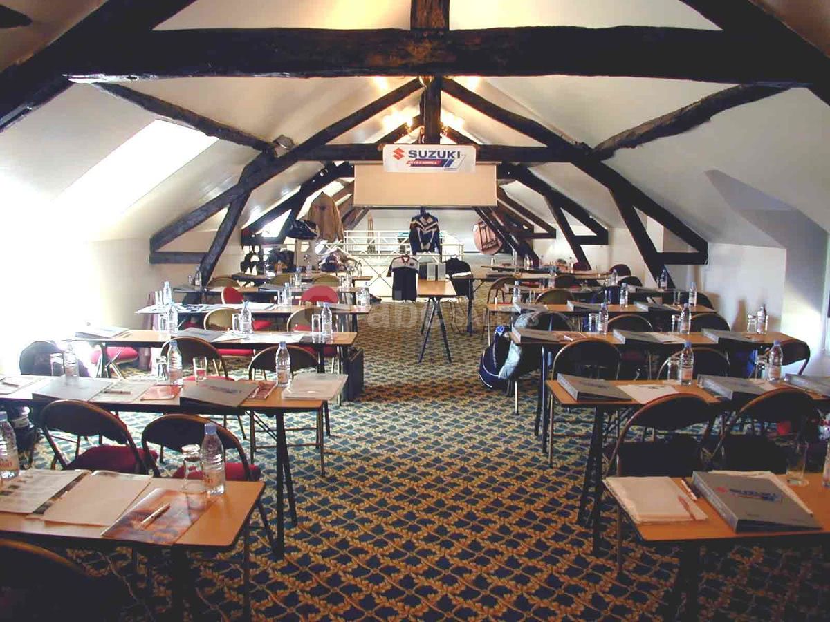 Salle equinoxe
