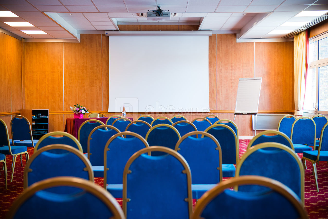 Salle de réunion en théâtre