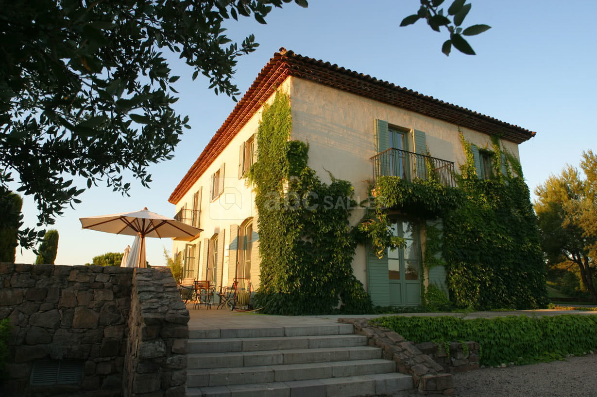 Club house