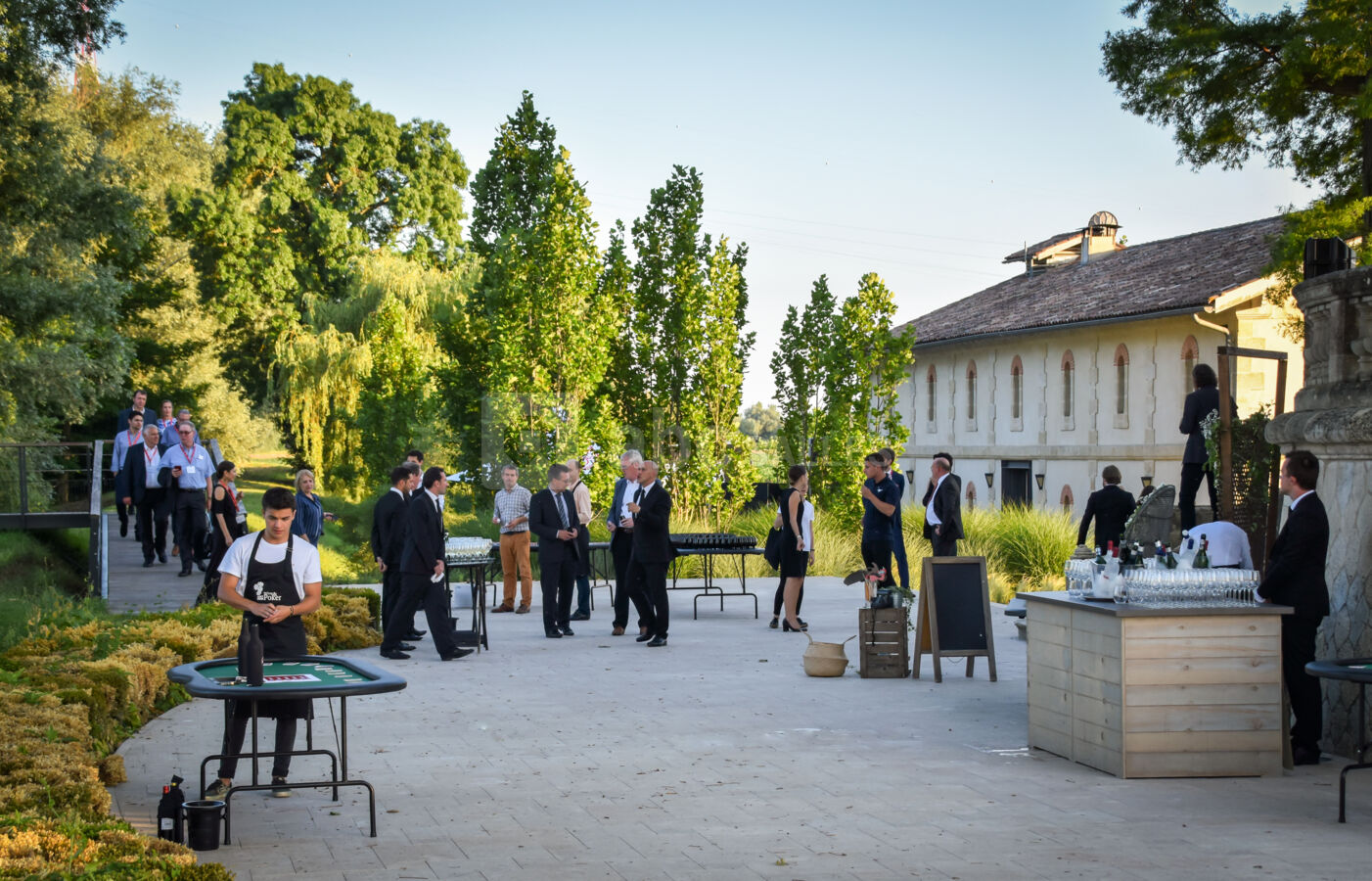Terrasse Garonne - cocktail et animations