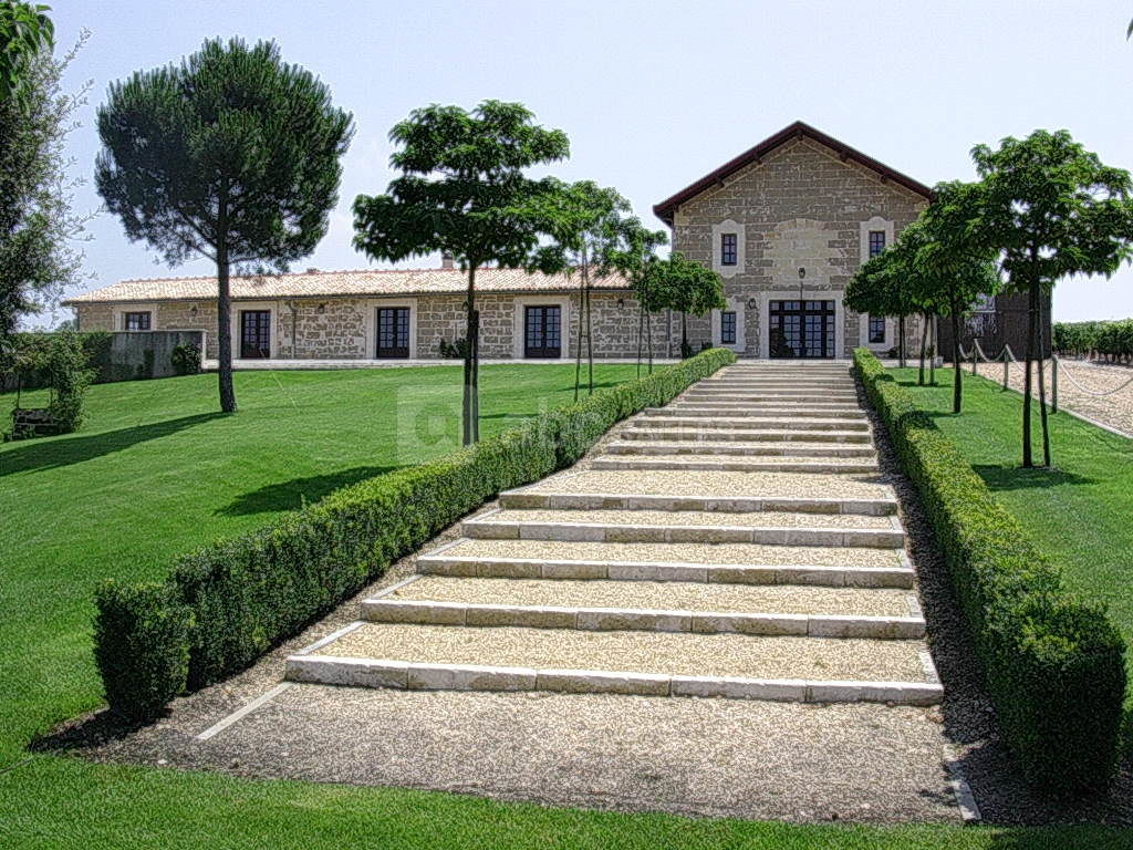 Château Malartic-Lagravière