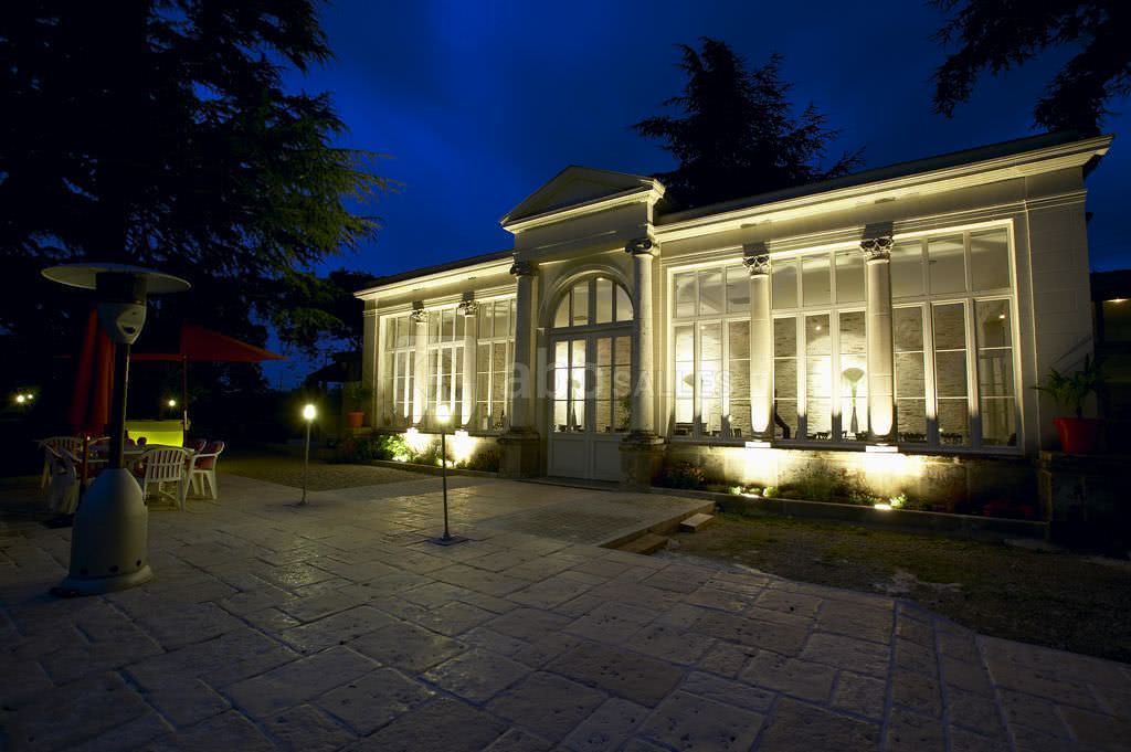Vue de l'orangerie la nuit