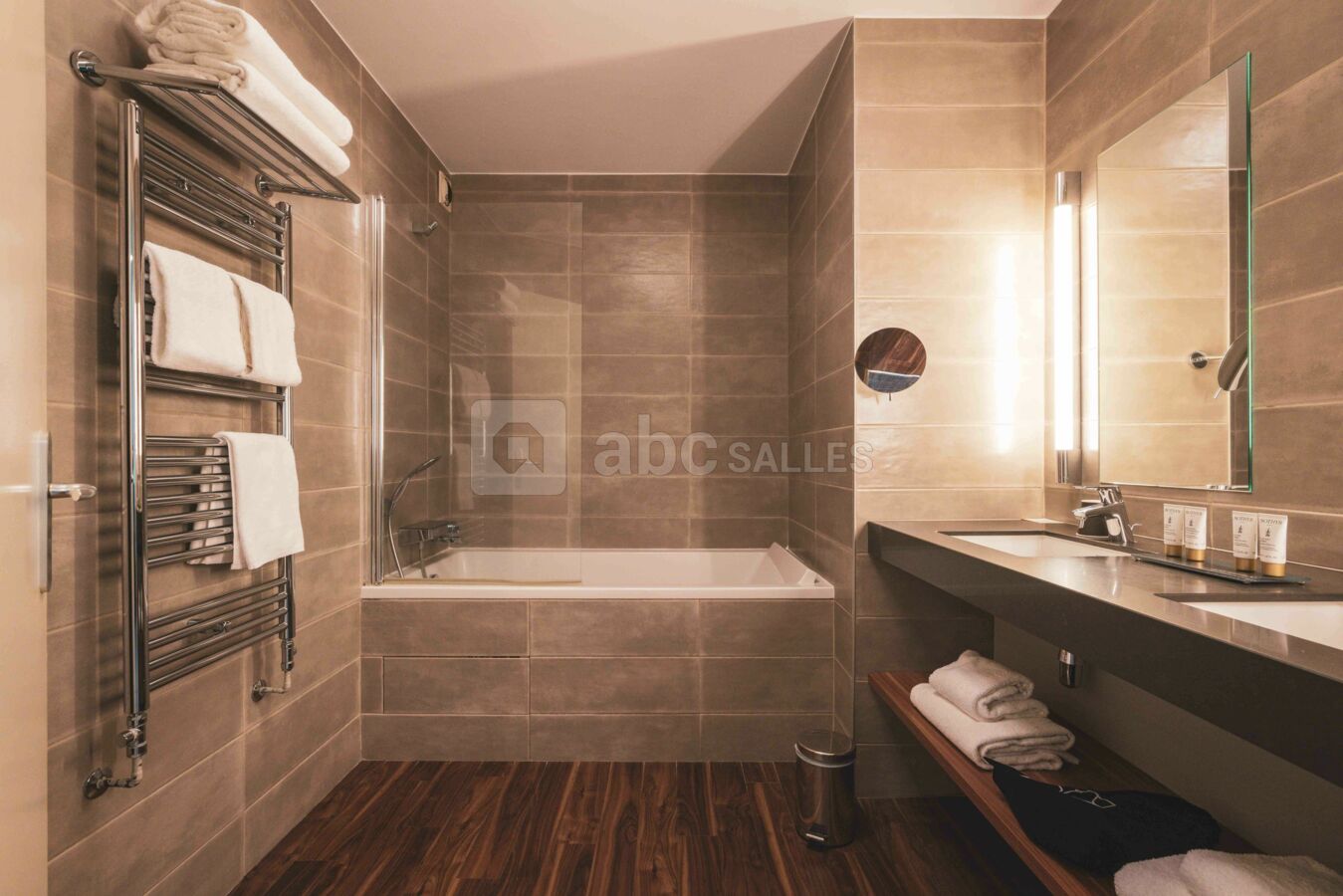 Salle de bains Junior Suite Deluxe - ForgesHotel