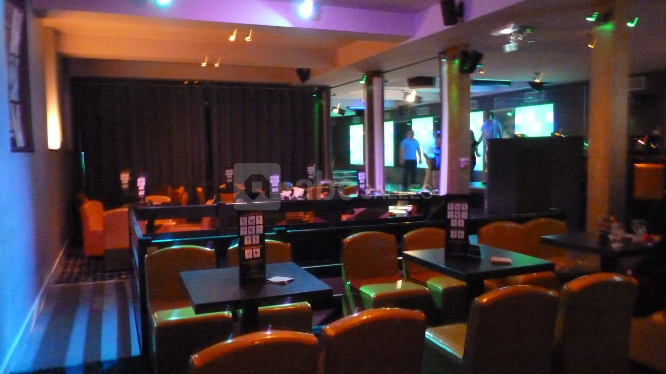 Etage salle