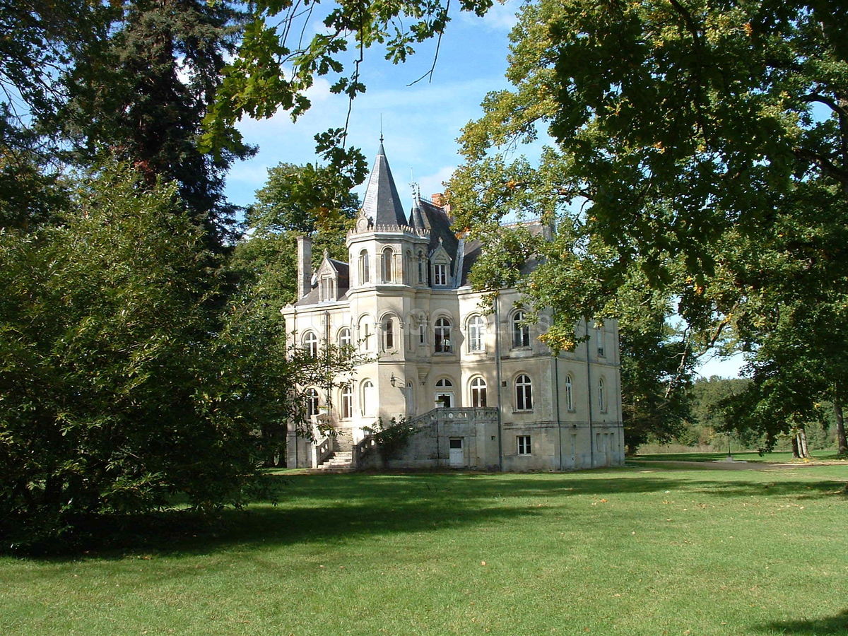 Château façade sud est