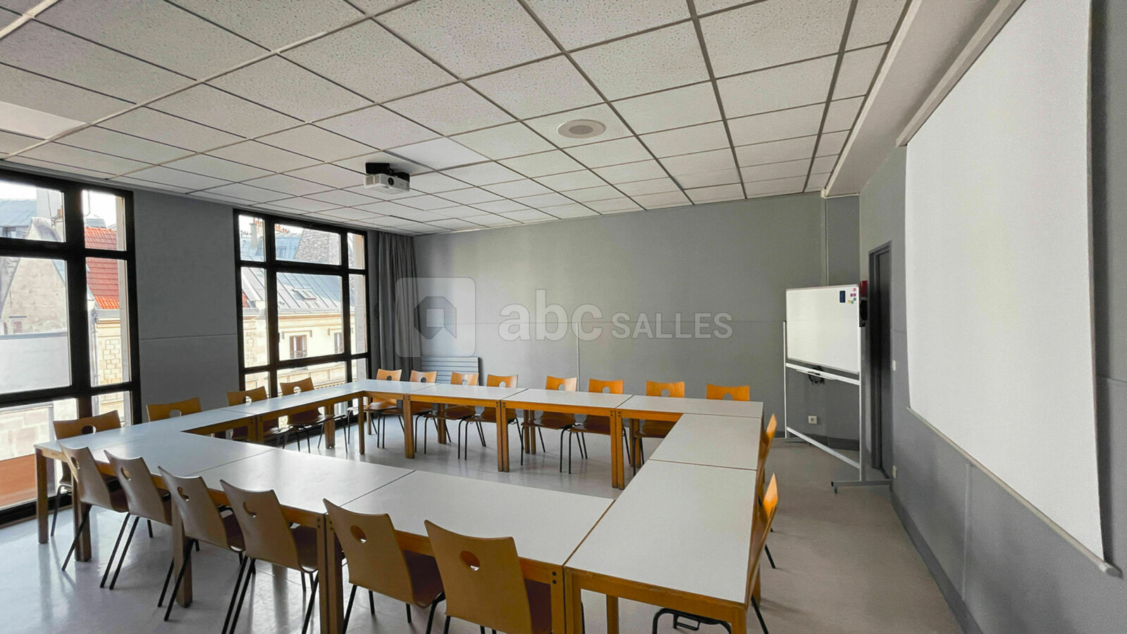 Salle 4-3 | Disposition en U
