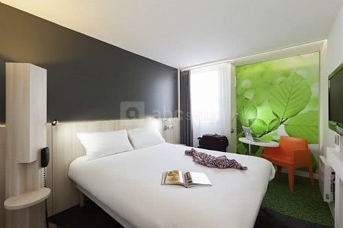 Chambre grand lit