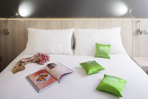 Chambre grand lit