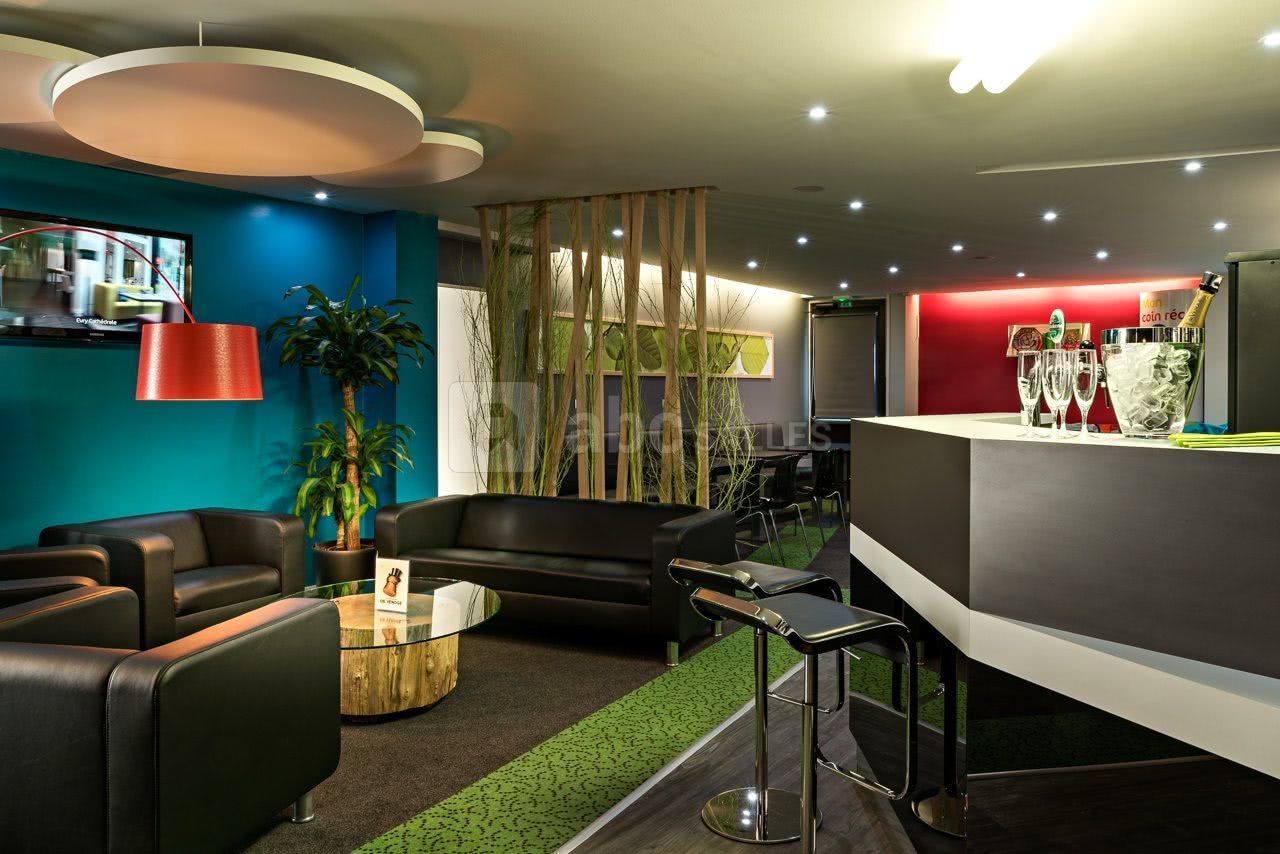 Bar lounge