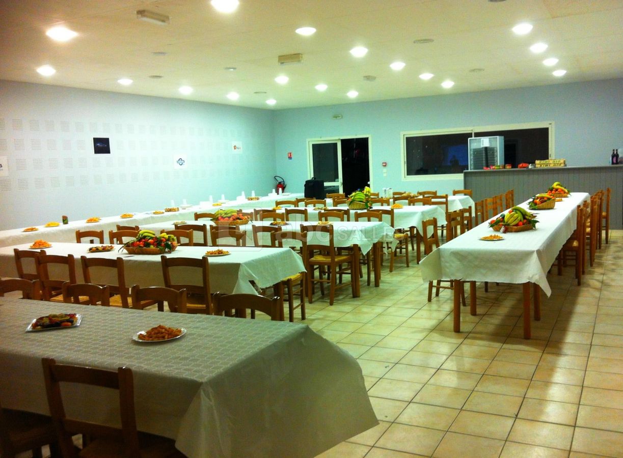 Salle Izenah 125 m2