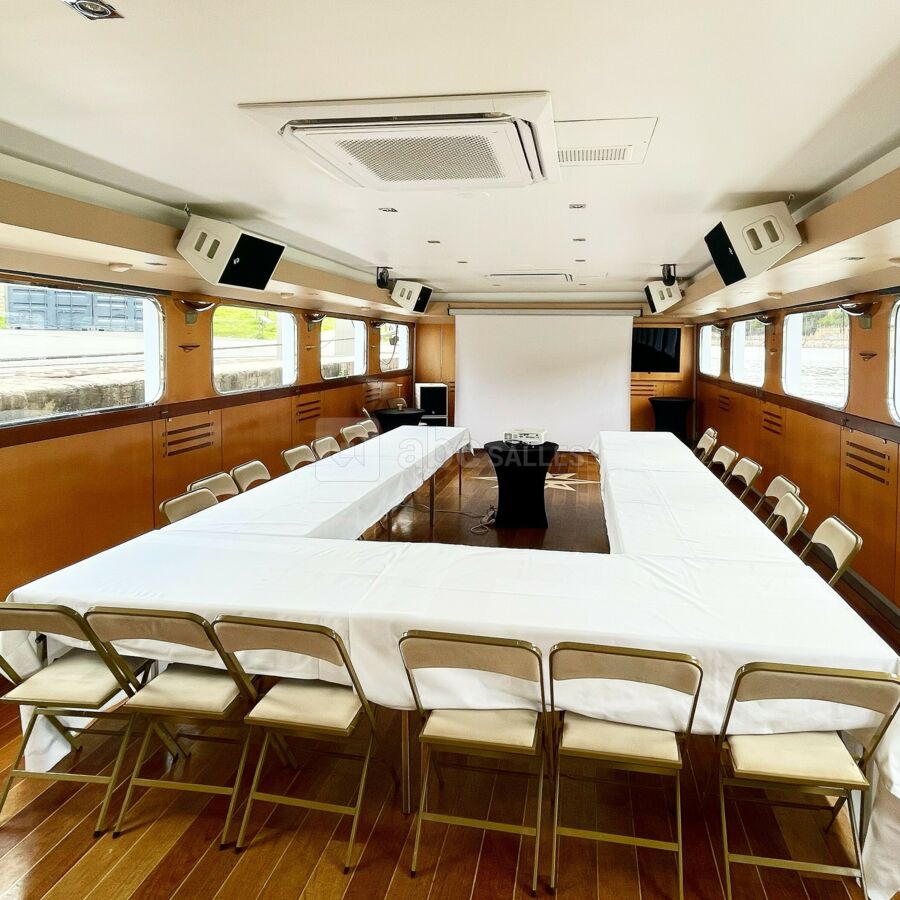 Salon Rhône du bateau Volupté