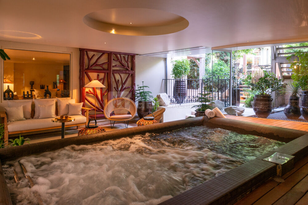 Jacuzzi commun - Spa Les Bains de Corot