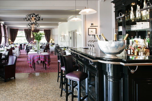 Salle de restaurant gastronomique
