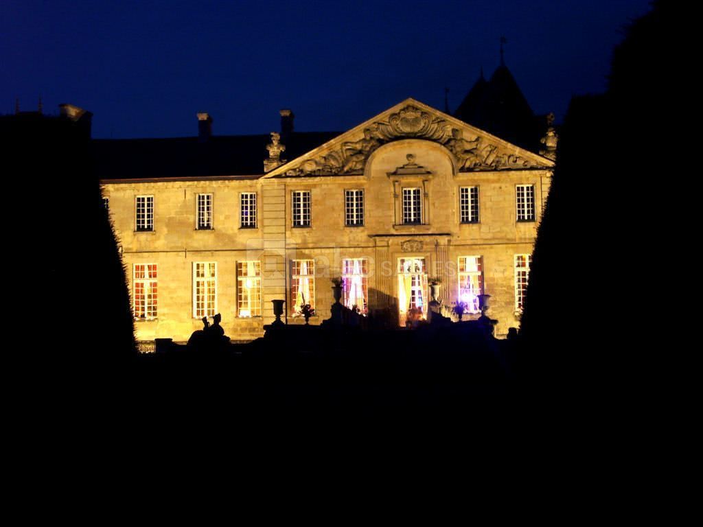 De nuit