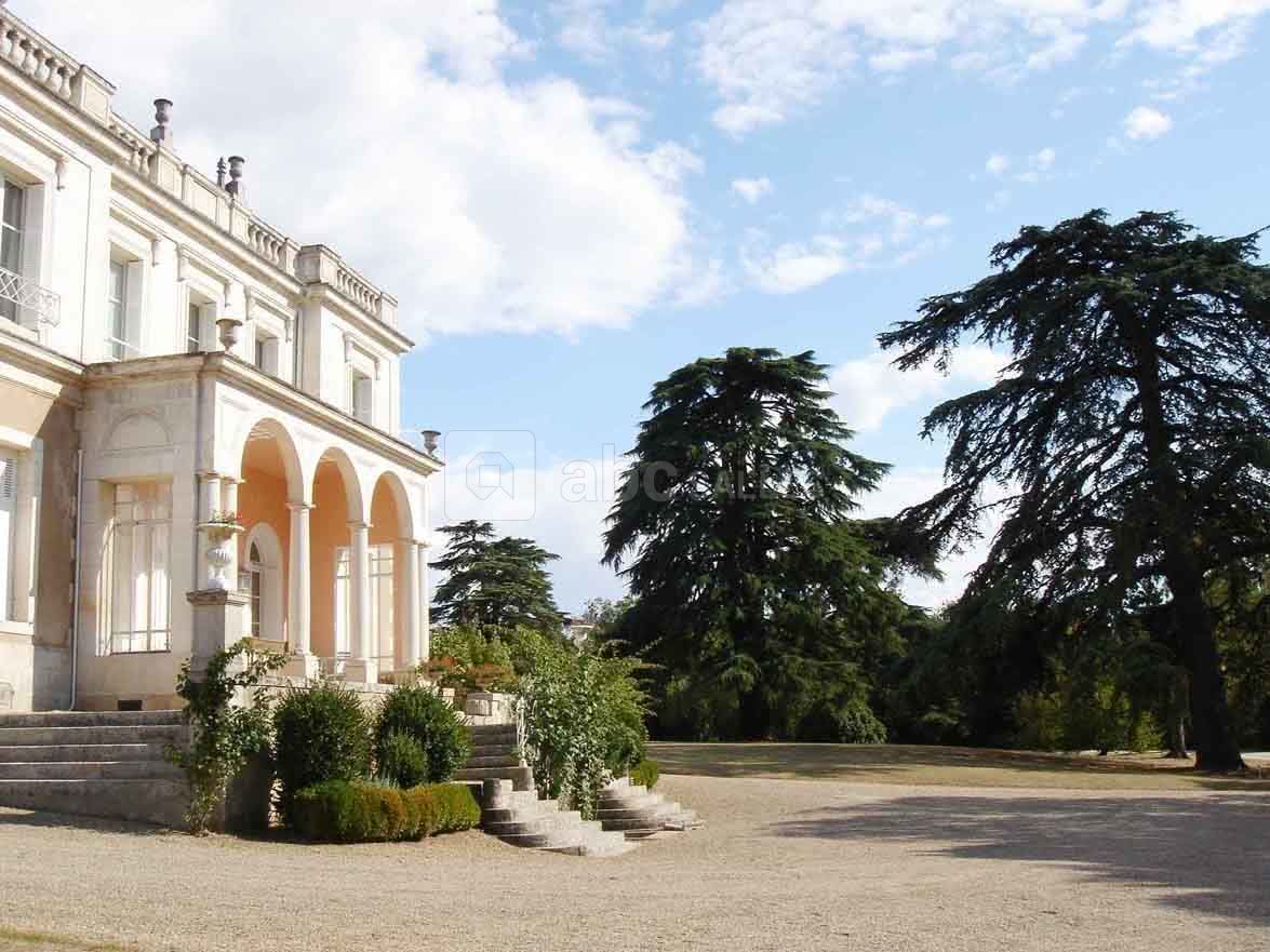 Villa Emma L Orangerie ABC Salles villa-emma-l-orangerie-abc-salles