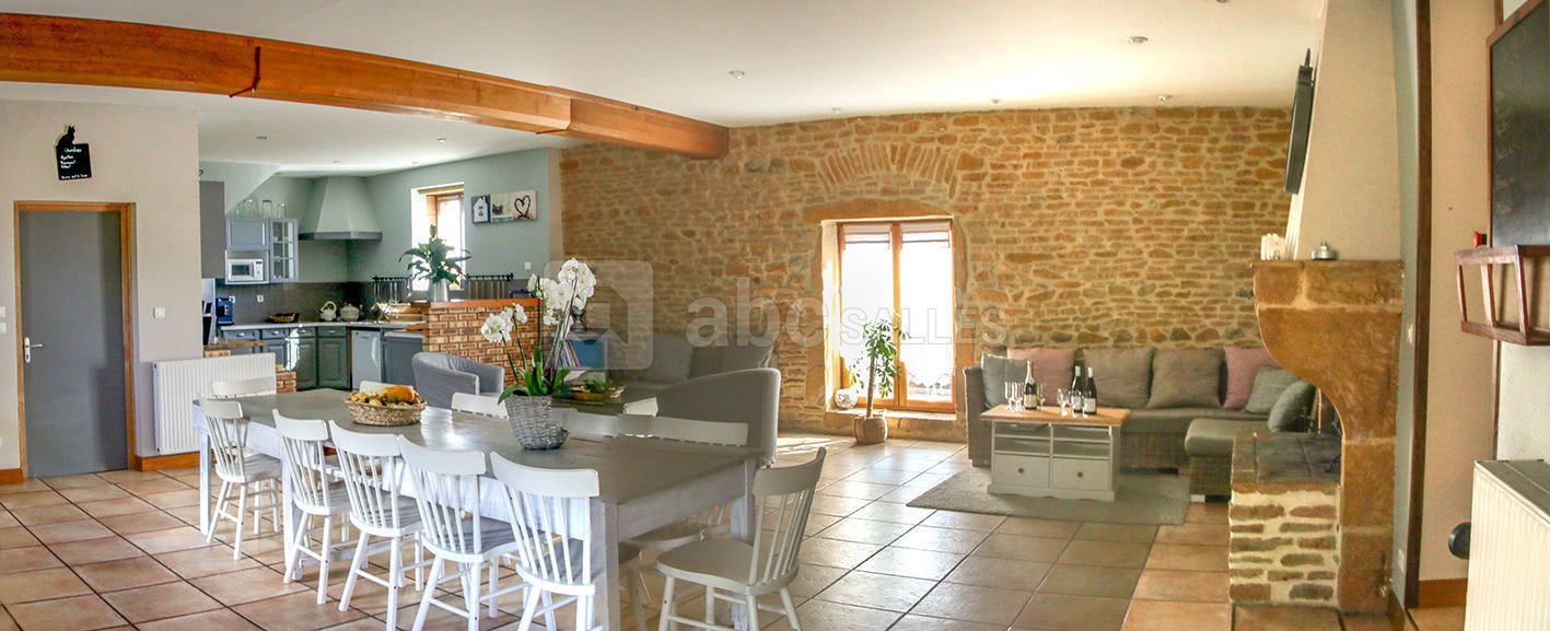 Salle de vie Domaine des Vignes d'Hôtes