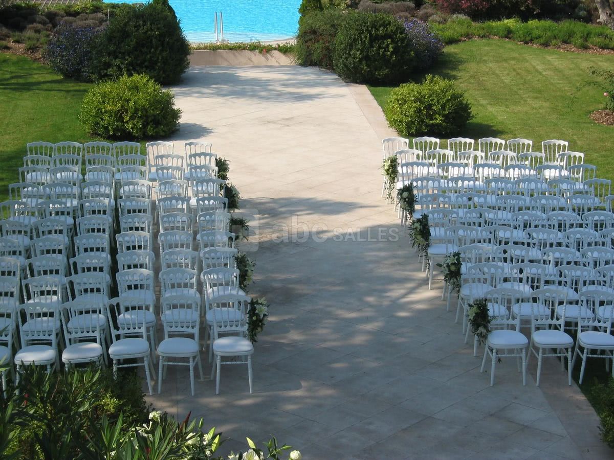Ceremonie dans le parc