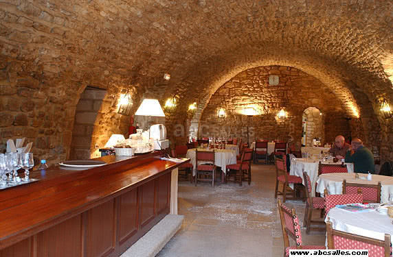 Grande salle restaurant 1