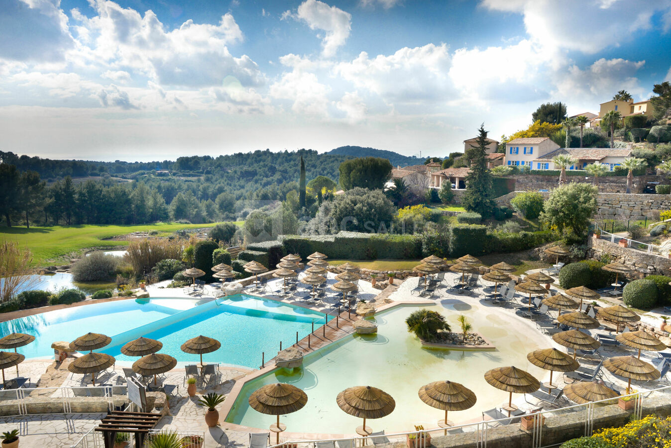 Piscines extérieures de l'hôtel