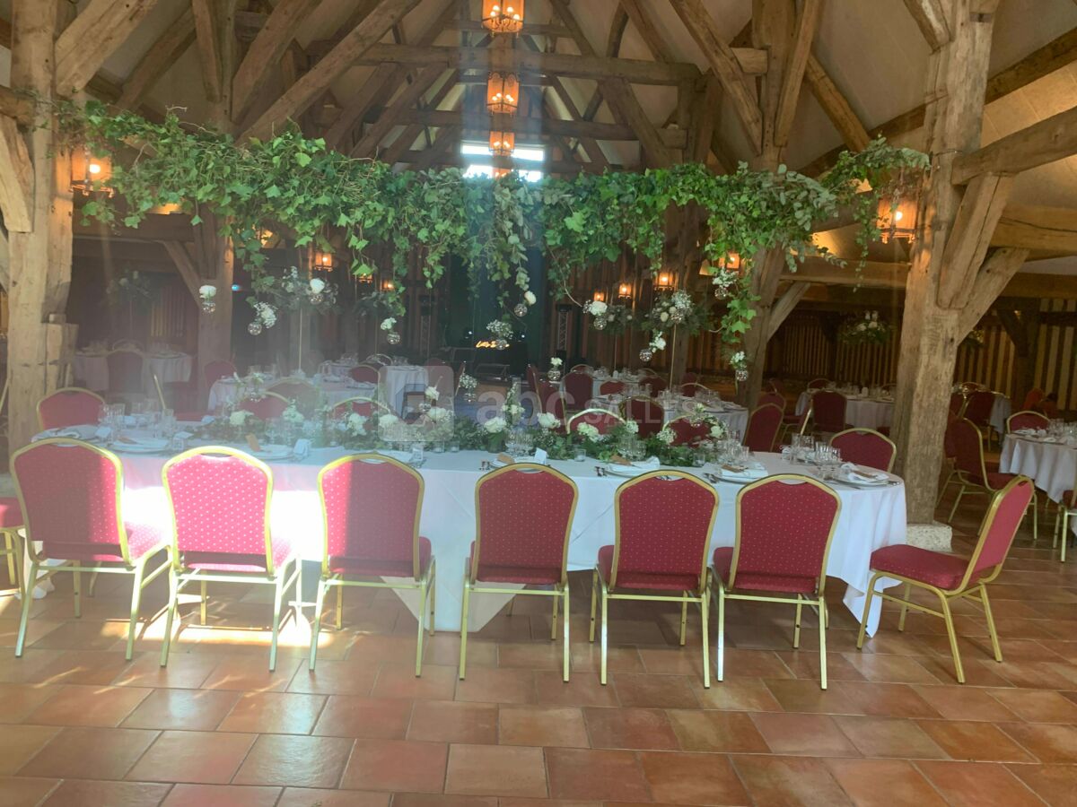 Table d'honneur de 22 couverts