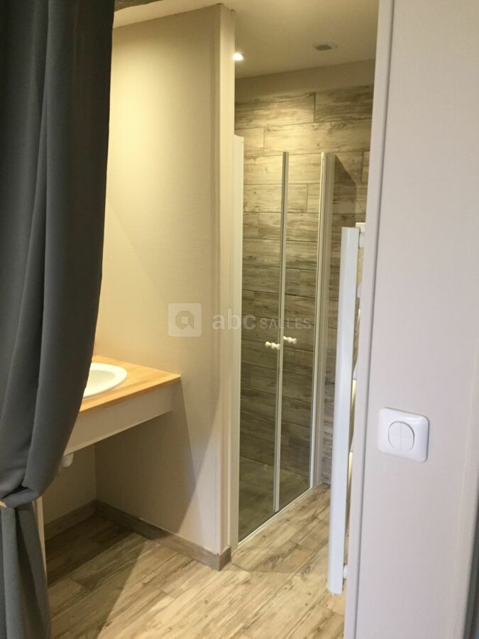 Salle de douche à l'italienne