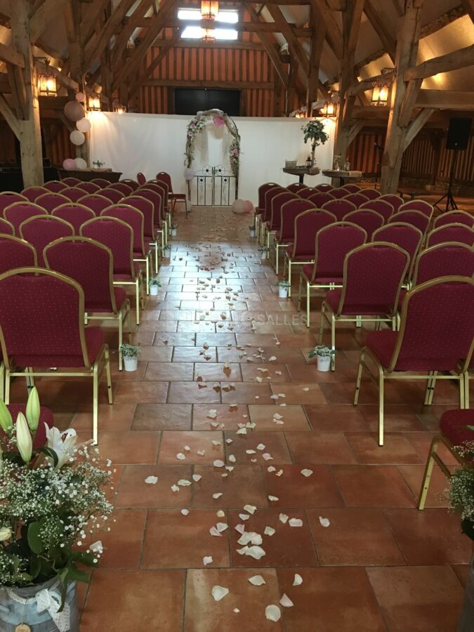 CEREMONIE LAIQUE