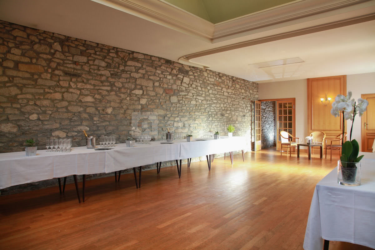 Salle b