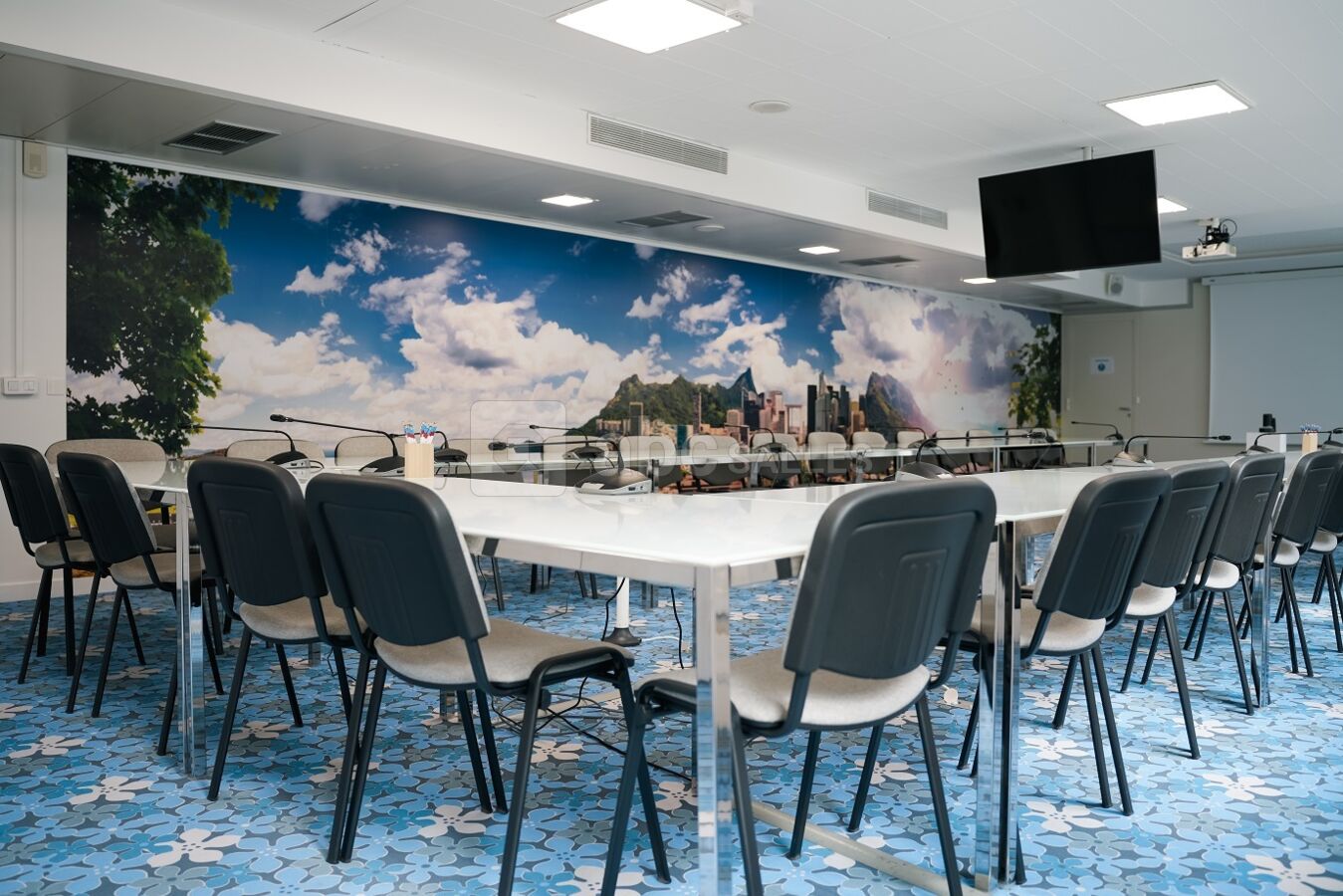 Salle 27/ 35 pax / Configuration U