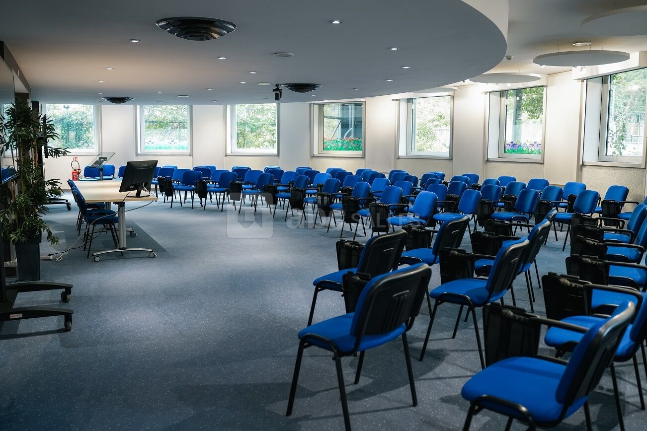 Salle La Rotonde / 50 Pax / Configuration théâtre