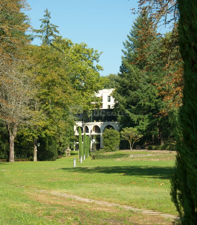 HOTEL***** LE PAVILLON & SPA