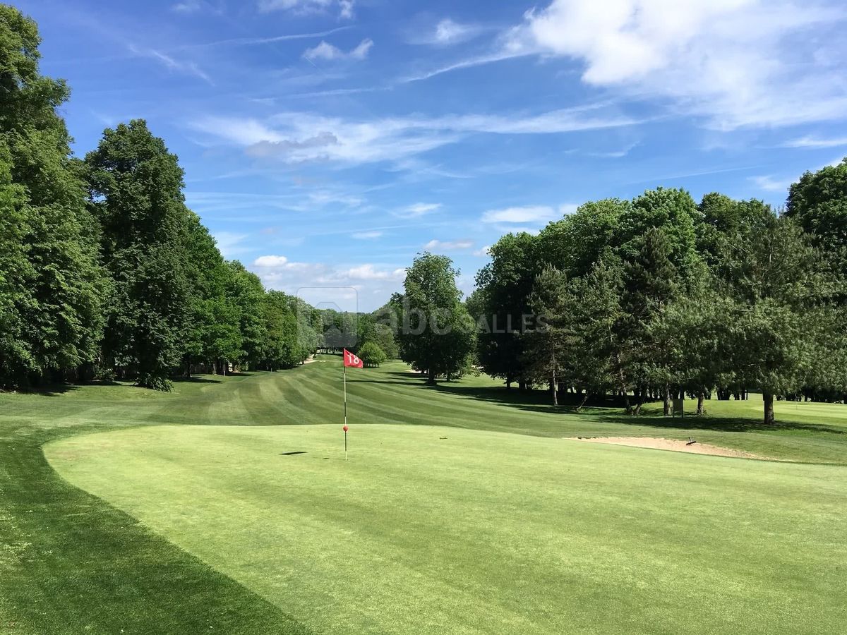 PARCOURS DU GOLF