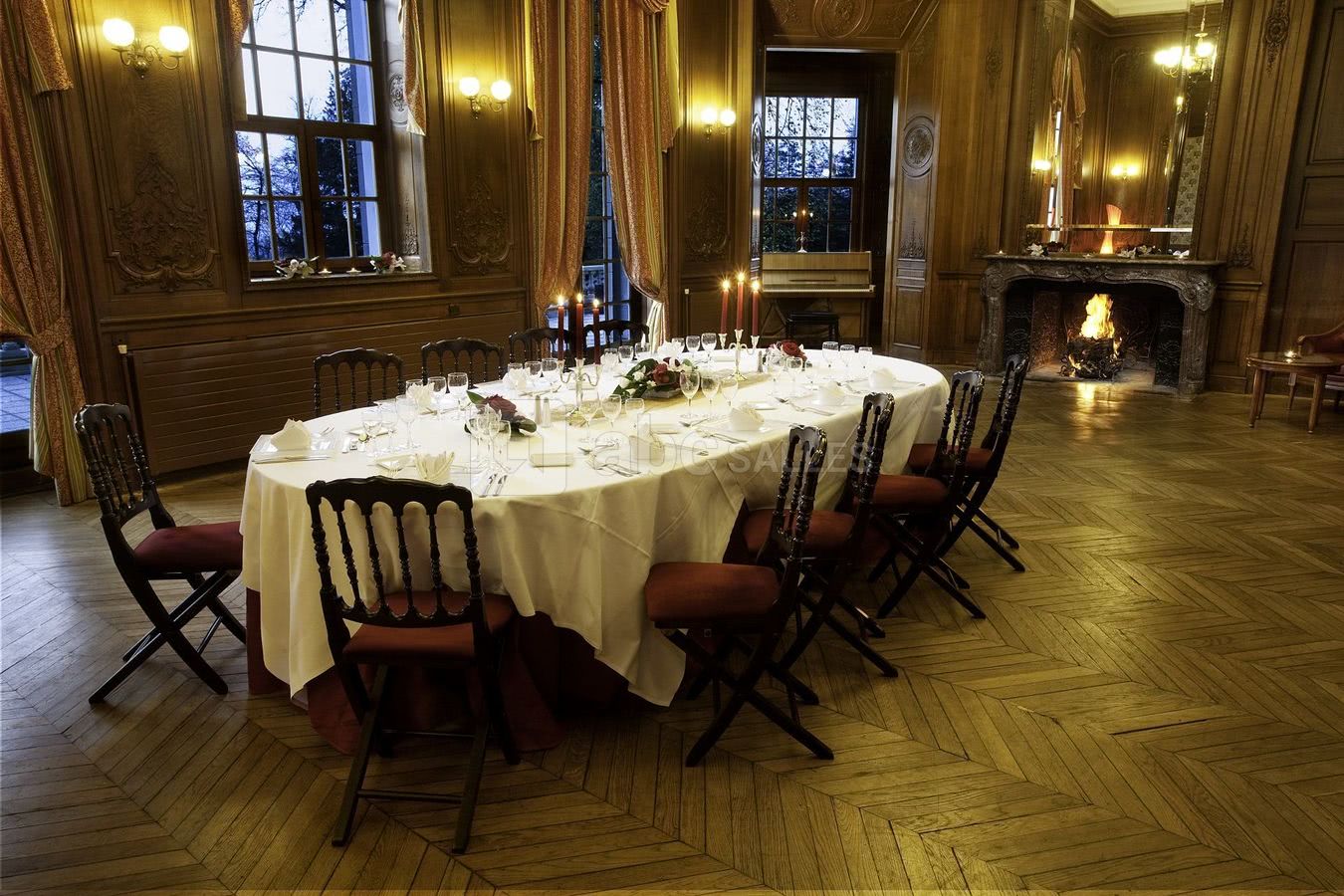 Salon Condé