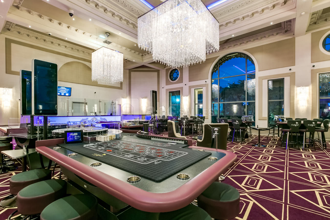 SALLE DES JEUX TRADITIONNELS