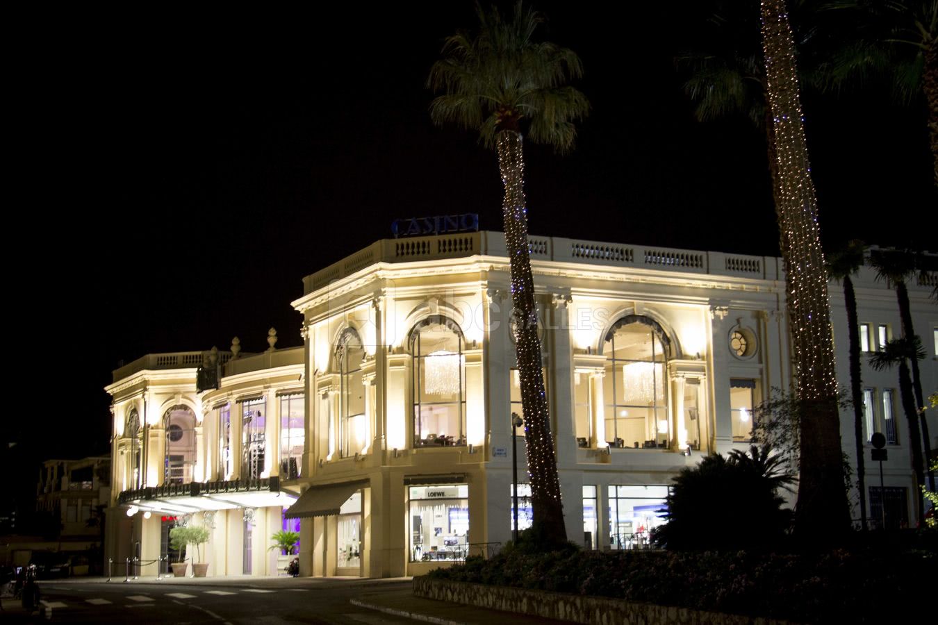 FACADE DU CASINO