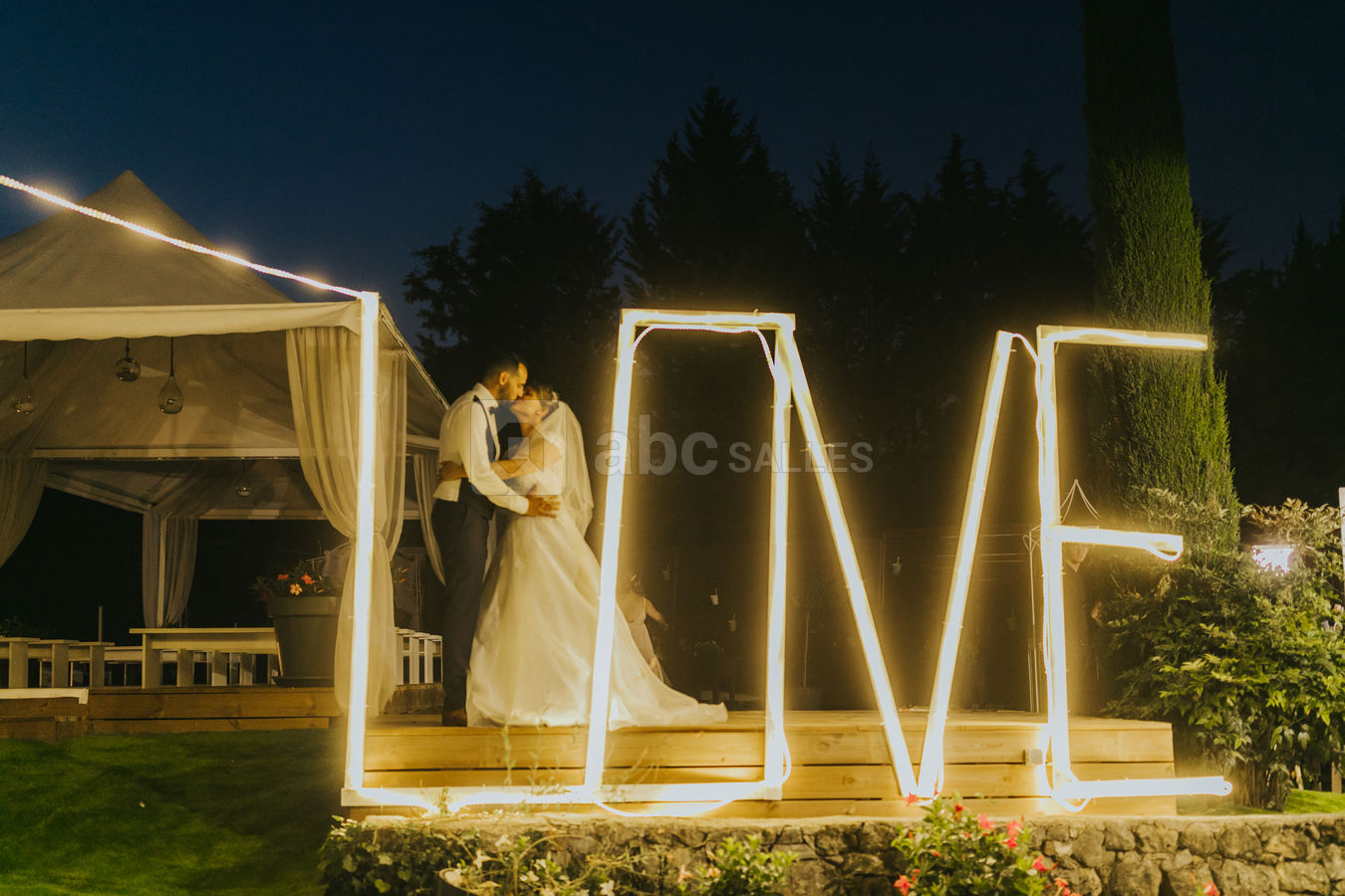 LOVE lumineux
