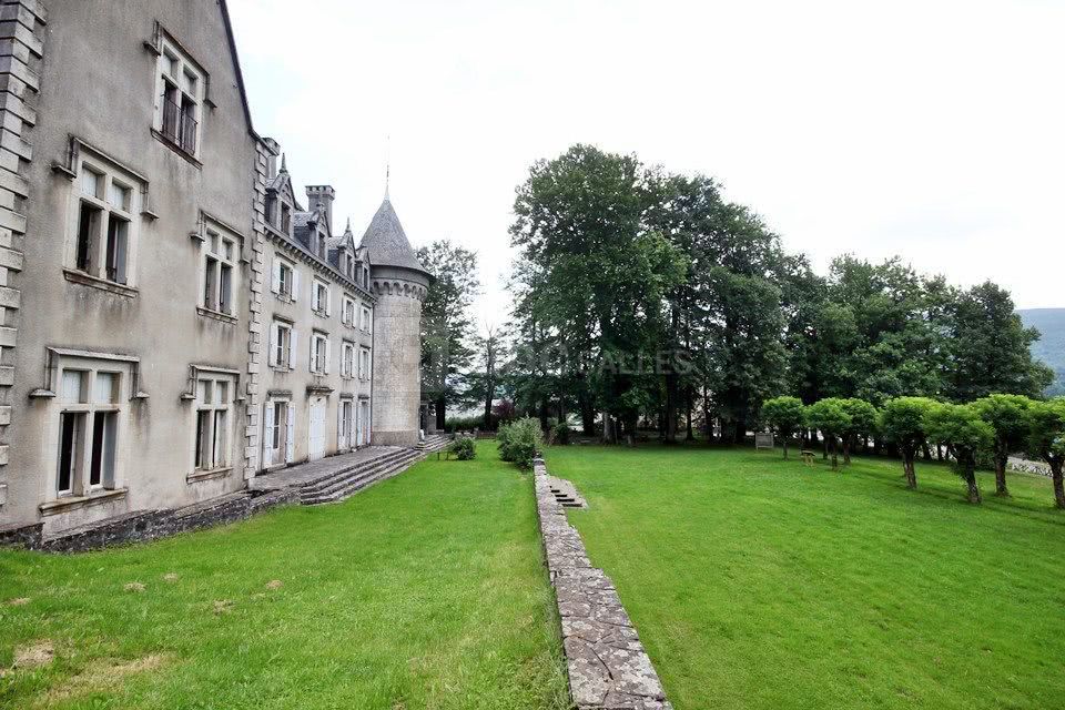 Le Château de Calmels