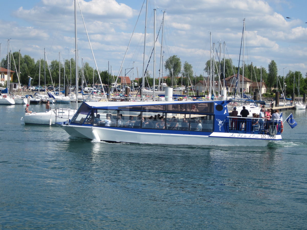 Bateau promenade.