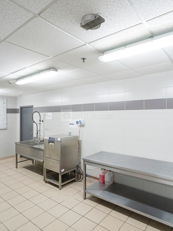 Cuisine avec Chambre froide