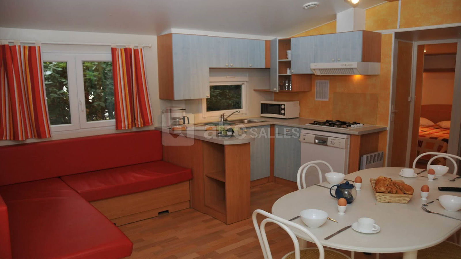 L'Hébergement 2 et 3 chambres (4 - 6 personnes)