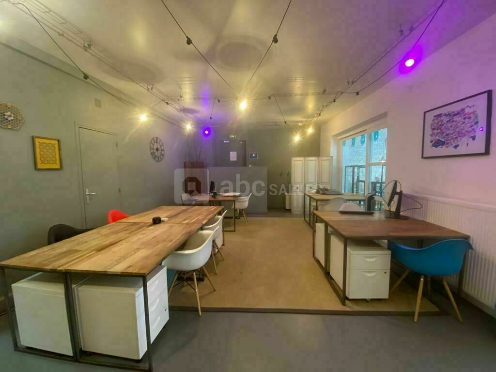 Bureaux semi-privés