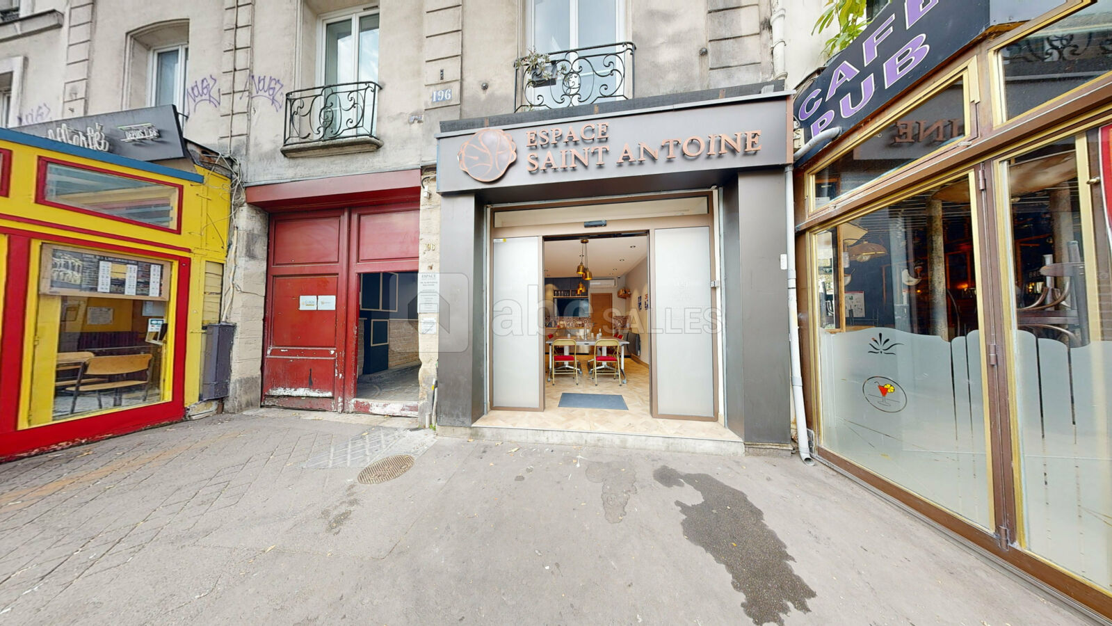 Entrée sur rue Espace Saint Antoine