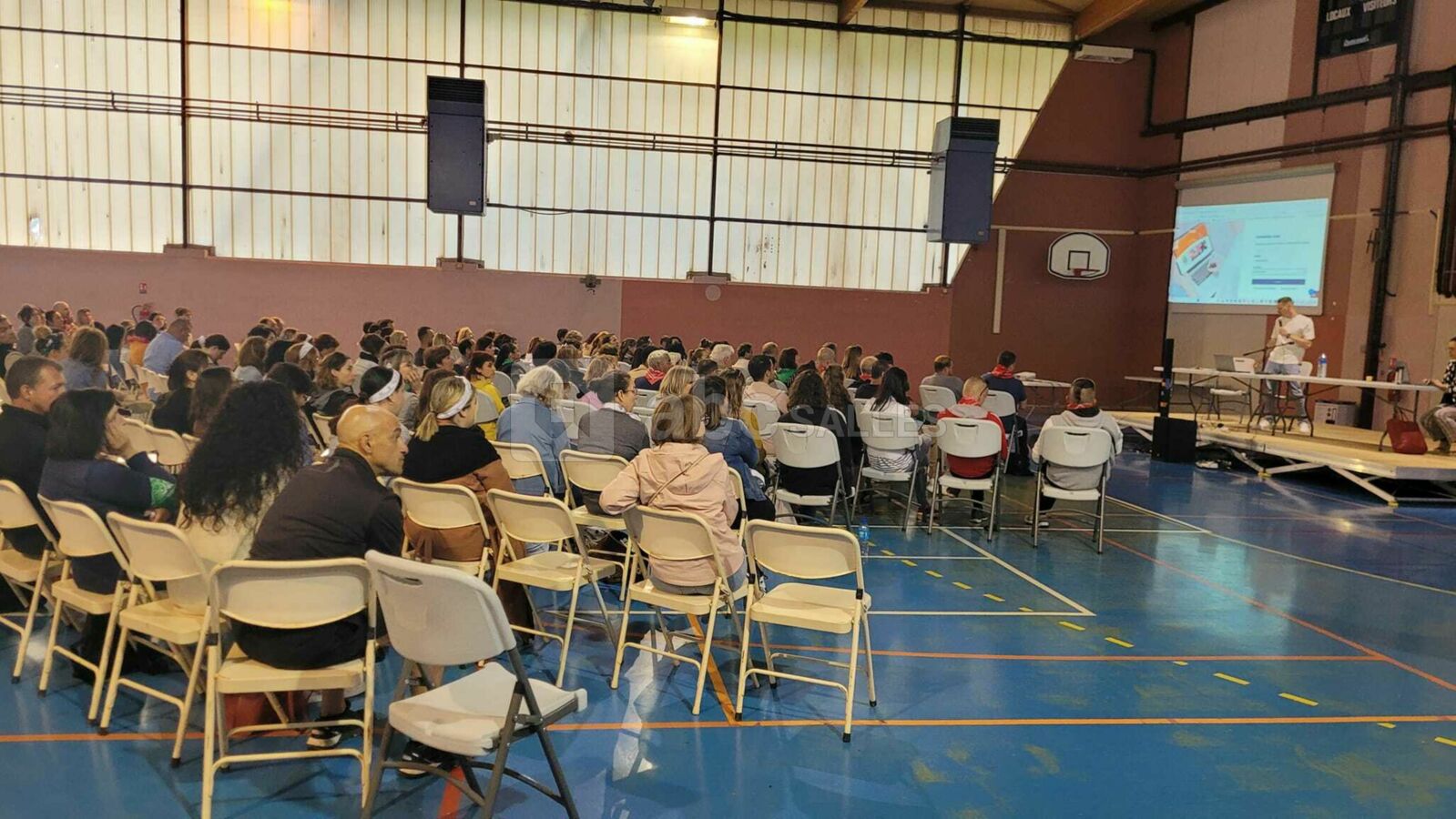 Gymnase conférence