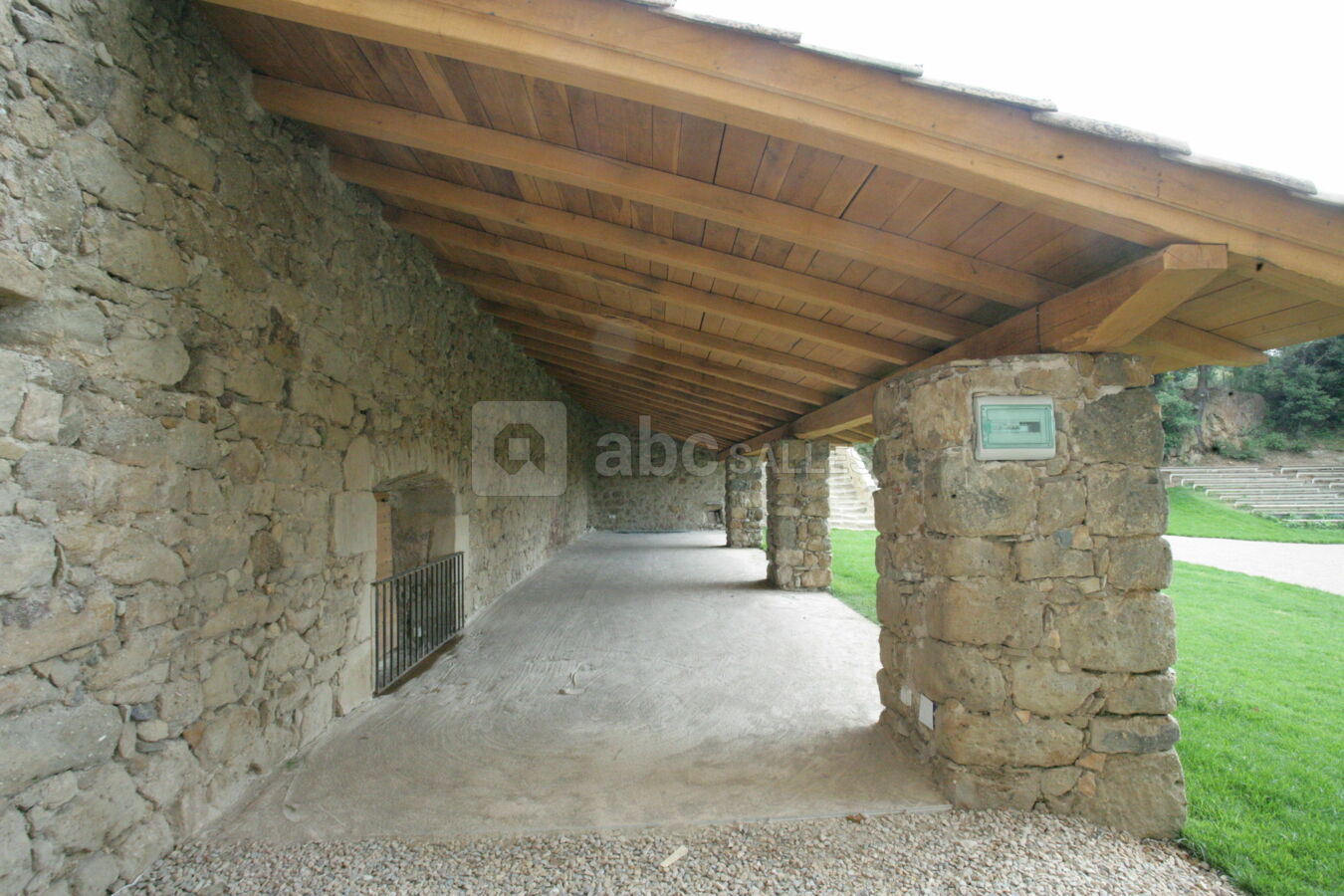 Promenoir pour le vin d'honneur