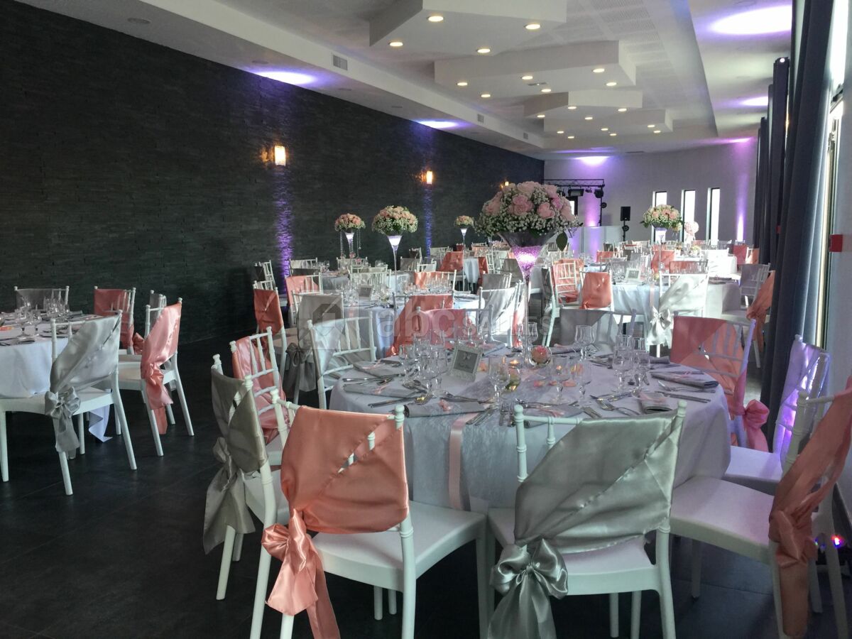 Salle de reception 77 Mary d'Arvigny LE PATIO 160 pers
